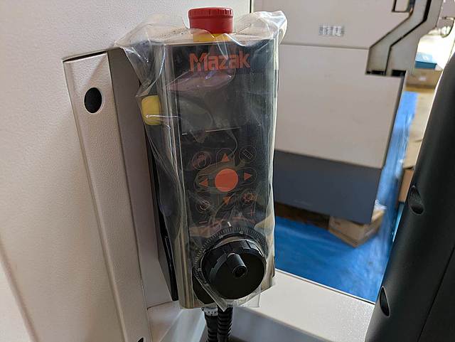 P008948 五軸加工機 ヤマザキマザック VARIAXIS J-500_10