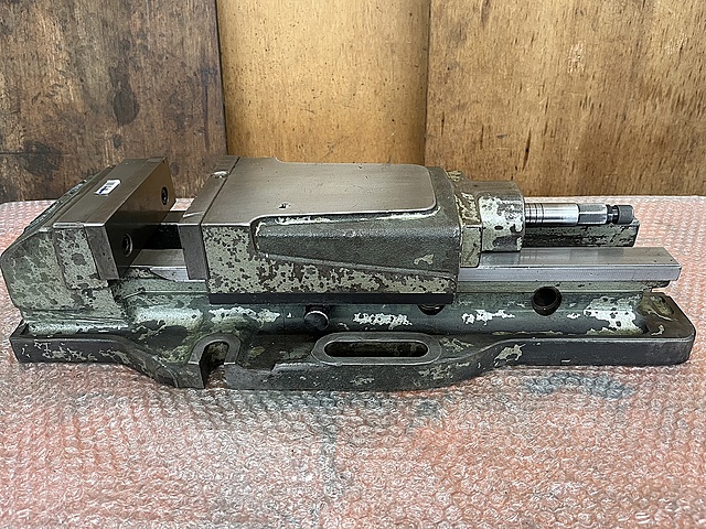 C179402 油圧バイス 武田機械 TK-150HVS