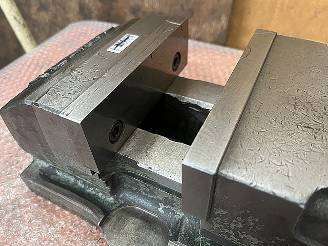 C179404 油圧バイス 武田機械 TK-150HVS_1