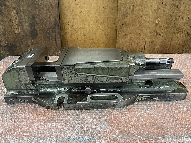 C179407 油圧バイス 武田機械 TK-150HVS