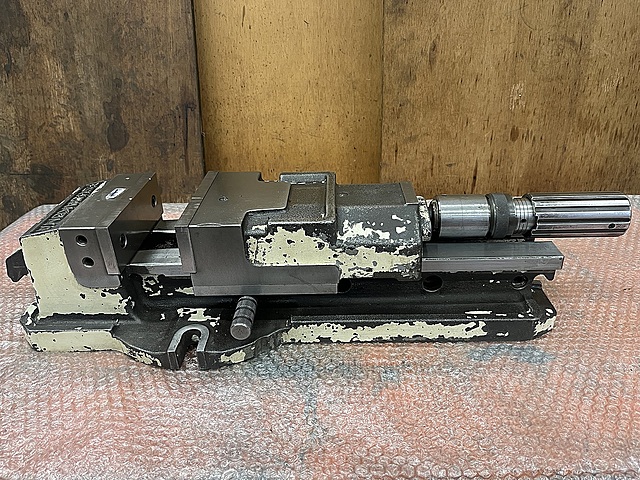 C179406 油圧バイス 津田駒 VH-150