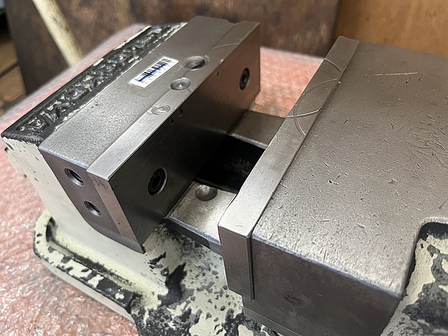 C179401 油圧バイス 津田駒 VH-150_1