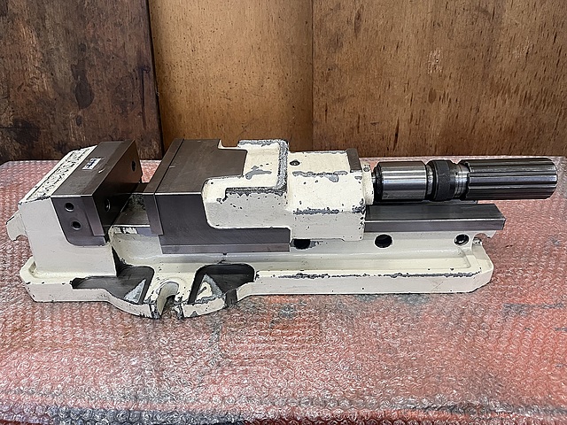 C179400 油圧バイス 津田駒 VH-150