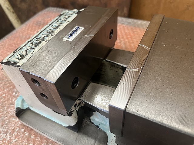 C179399 油圧バイス 津田駒 VH-150_1