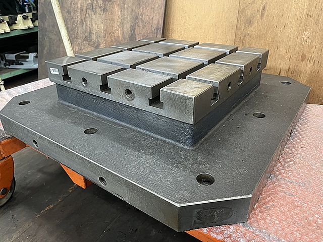 C167985 テーブル --_3