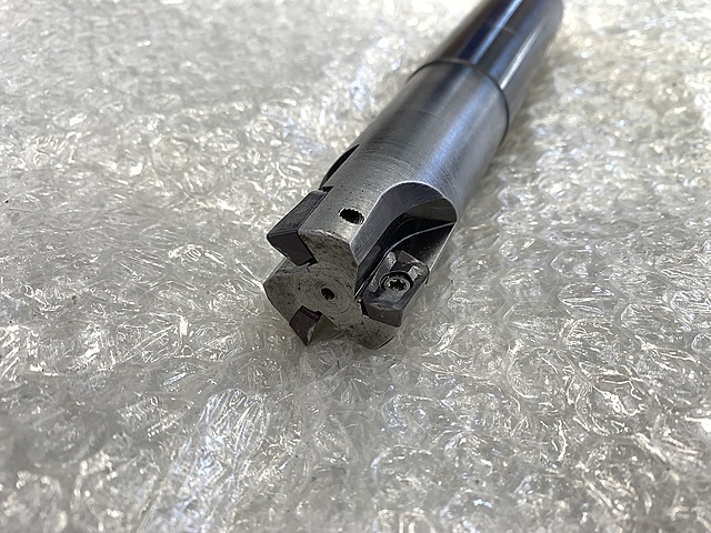 C180736 スローアウェイエンドミル -- MKEM-32-32-180_1