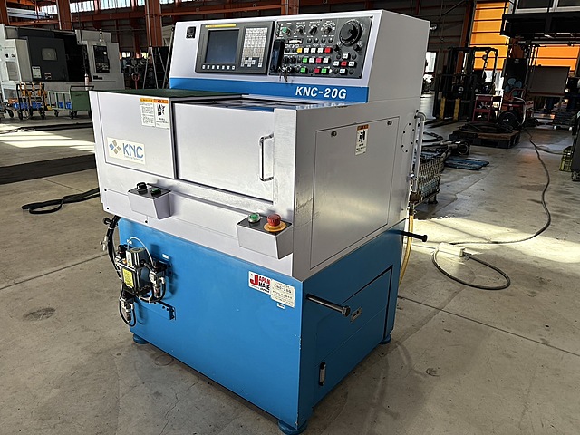 H019588 櫛刃型ＮＣ旋盤 北村製作所 KNC-20G_1