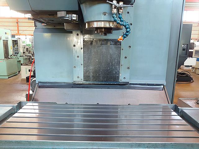 G005946 立型マシニングセンター 牧野フライス製作所 GF6_2