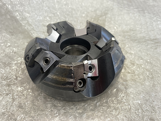 C181396 フェイスミル タンガロイ THF4403R_2