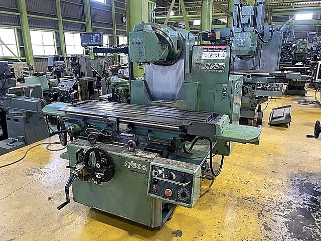 H019352 万能フライス 新潟鉄工 3UMD_1