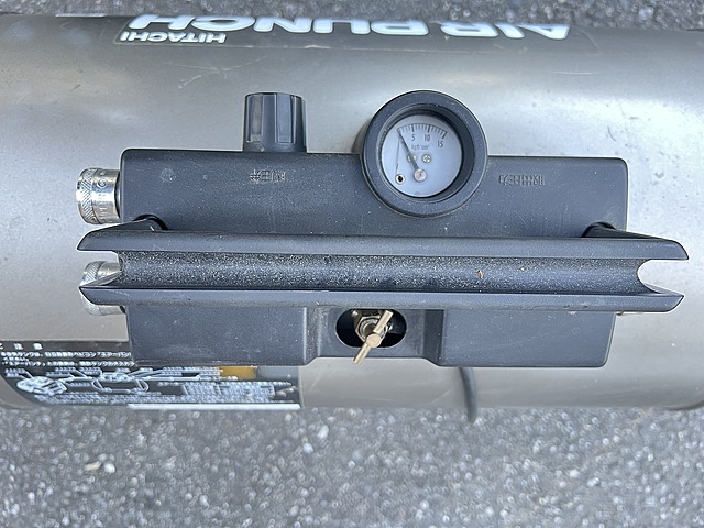 C181555 サブタンク 日立 STR-38_1