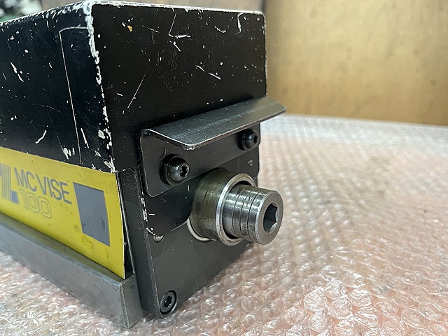 C180717 油圧バイス 津田駒 VZ-100_5