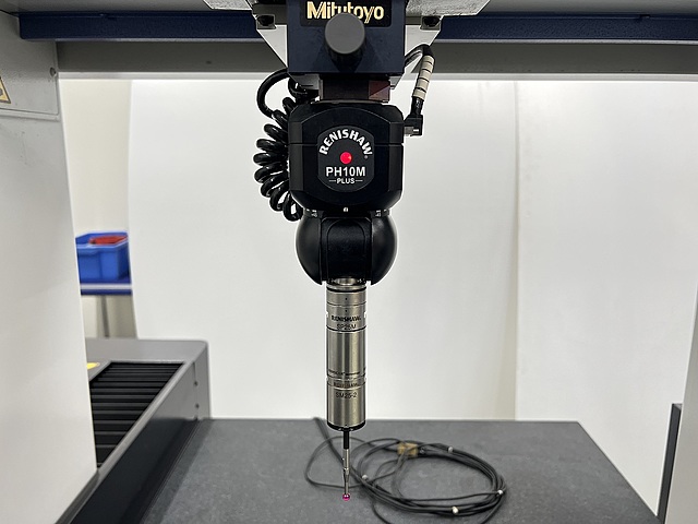C178779 ＣＮＣ三次元測定機 ミツトヨ Crysta-Apex S574_2