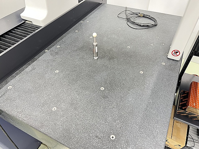 C178779 ＣＮＣ三次元測定機 ミツトヨ Crysta-Apex S574_4