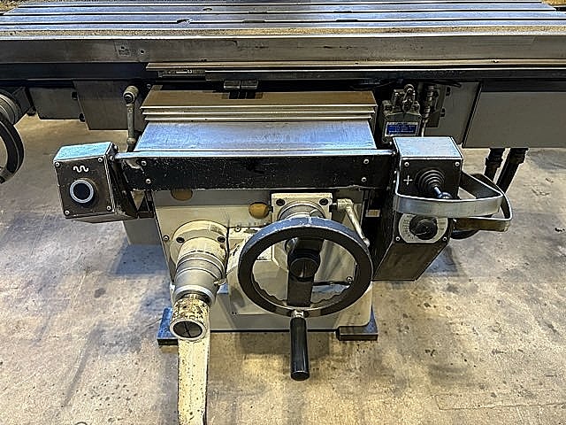 H019503 ひざ型フライス 日立精工 2MW-V_5