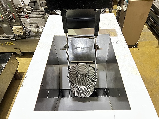 C181649 切粉除去専用機 飛羽山 MAGIC SHAKER_1