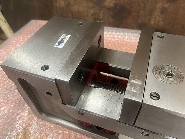 C180047 精密マシンバイス ナベヤ FA125_1