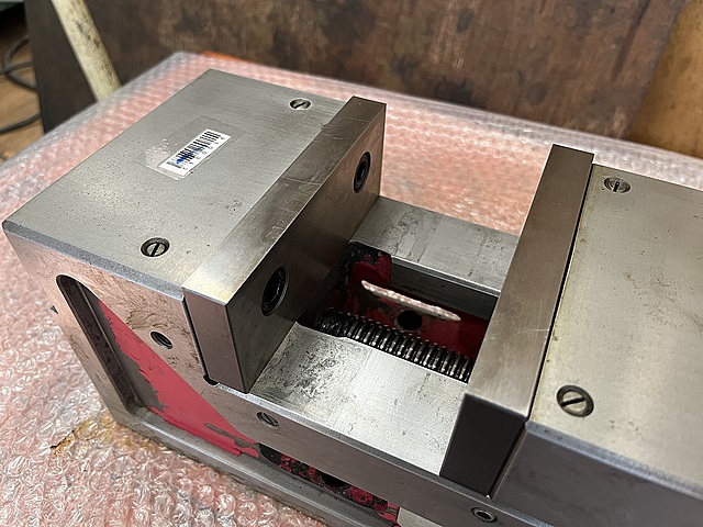 C180046 精密マシンバイス ナベヤ FA125_1