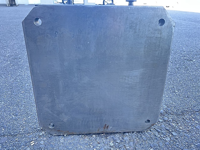 C181898 テーブル --_2