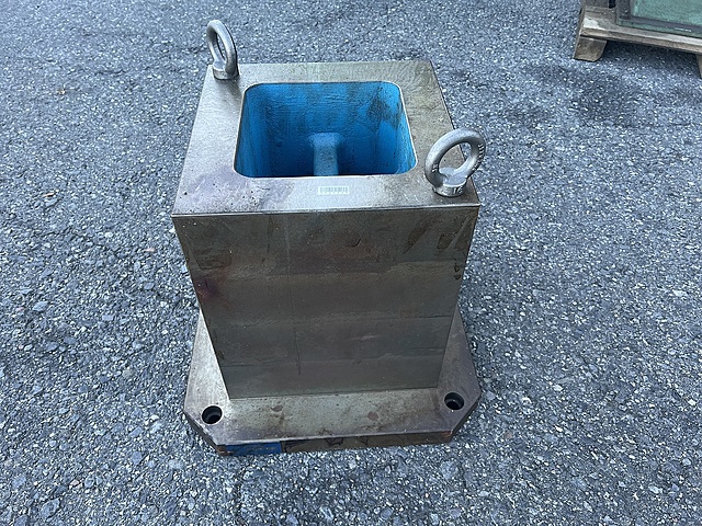 C181899 4面イケール ナベヤ EBS-1131_0