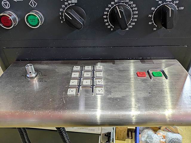 P008964 立型マシニングセンター 牧野フライス製作所 V33i_10