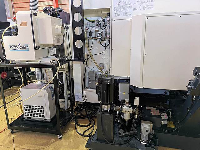 P008964 立型マシニングセンター 牧野フライス製作所 V33i_17