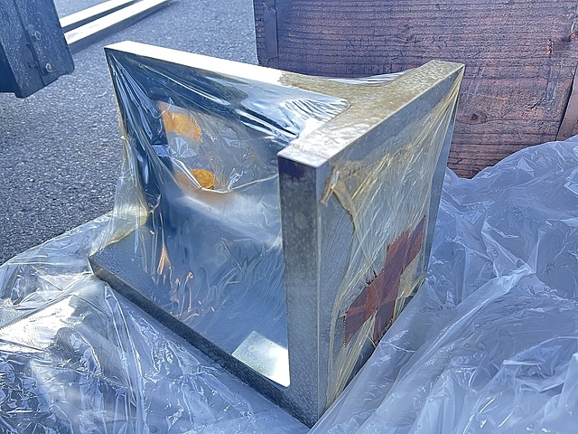 C181902 L型イケール ナベヤ UR41S_0