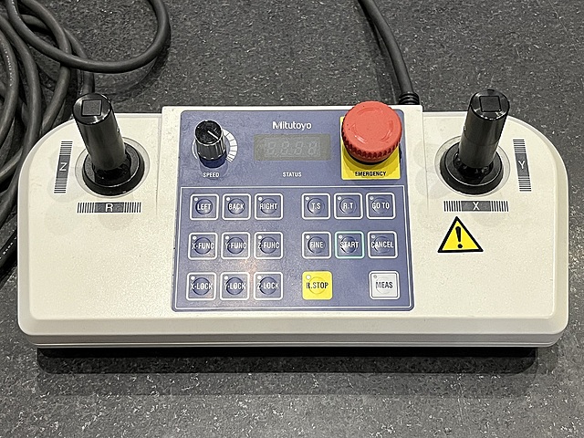 C181718 三次元測定機 ミツトヨ Crysta-Apex S122010_6