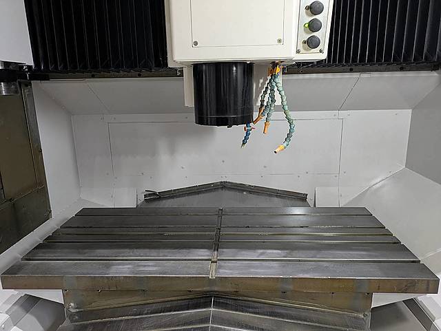 P008949 立型マシニングセンター オークマ MB-56VA_2