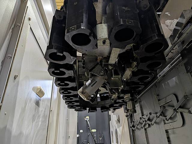 P008949 立型マシニングセンター オークマ MB-56VA_12