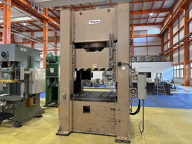 H018330 油圧プレス  ヤマシナ SHP-200