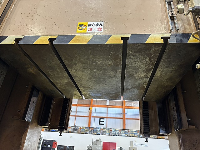 H018330 油圧プレス  ヤマシナ SHP-200_4