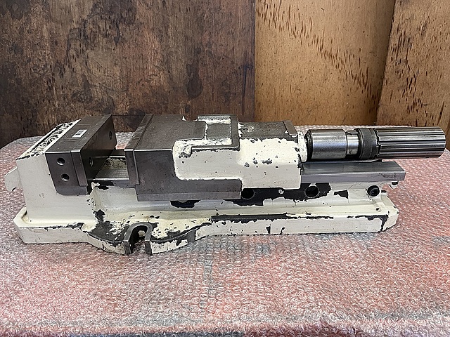 C182363 油圧バイス 津田駒 VH-150_0