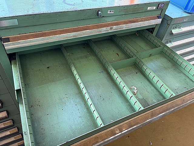 C176971 キャビネット OS_4