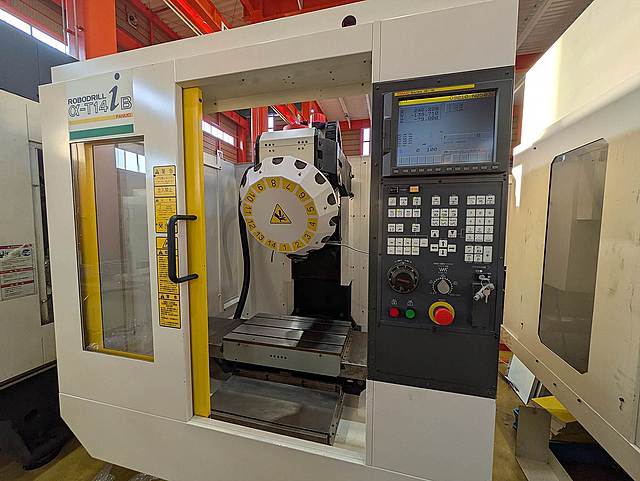 P009105 ドリリングセンター ファナック α-T14iB_1