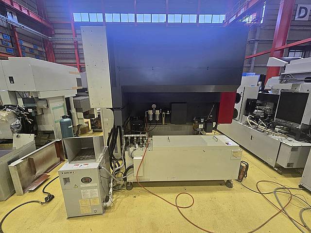 P009090 ＮＣ放電加工機 三菱電機 EA28VM_10