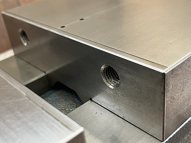 C182567 精密マシンバイス ナベヤ LT-80_3