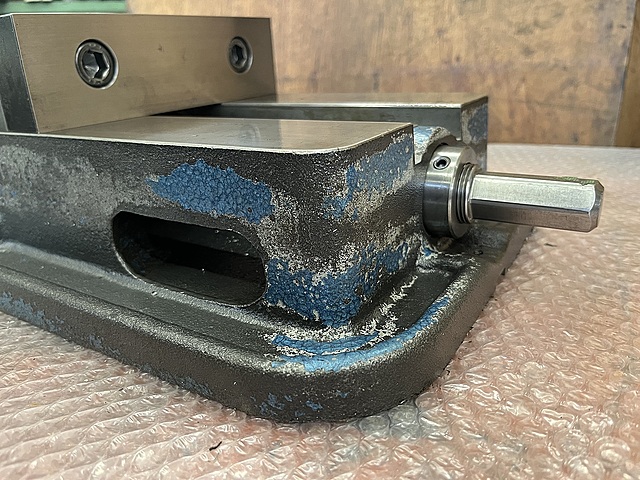 C182567 精密マシンバイス ナベヤ LT-80_5