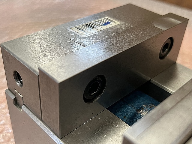 C181958 ロックタイト精密マシンバイス ナベヤ LT40MC_2