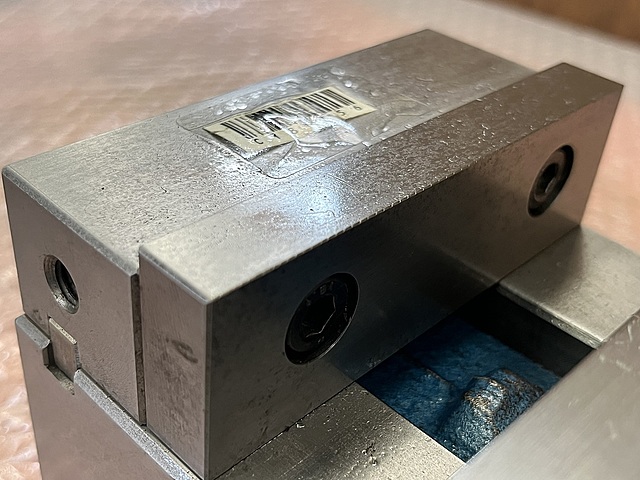 C181956 ロックタイト精密マシンバイス ナベヤ LT40MC_2