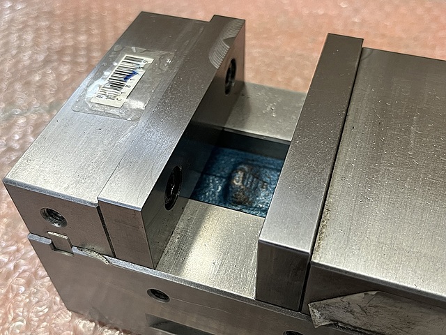 C181959 ロックタイト精密マシンバイス ナベヤ LT40MC_1