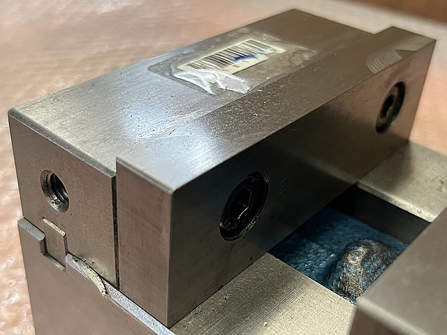 C181959 ロックタイト精密マシンバイス ナベヤ LT40MC_2