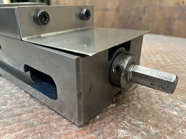 C181959 ロックタイト精密マシンバイス ナベヤ LT40MC_5