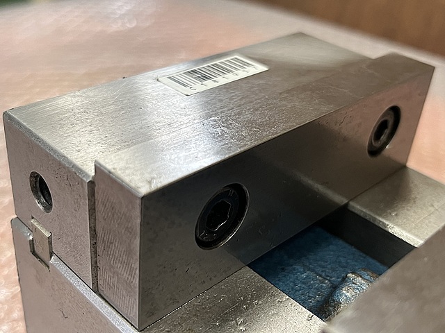 C181957 ロックタイト精密マシンバイス ナベヤ LT40MC_2