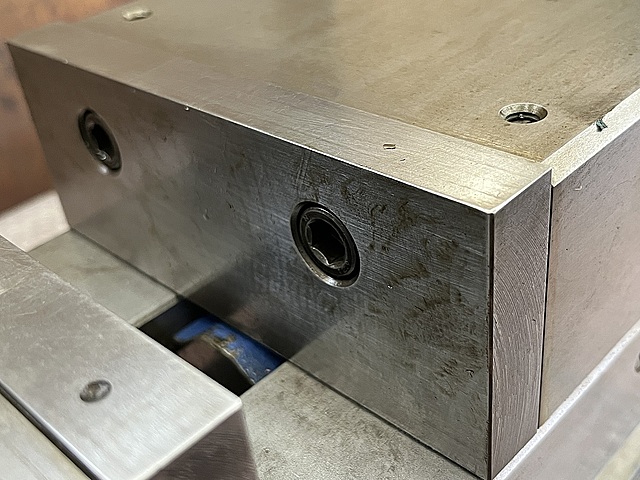 C181421 ロックタイトFAマシンバイス ナベヤ 150_3