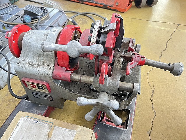 C181914 パイプネジ切り機 REX N40AⅢ(565222)_0