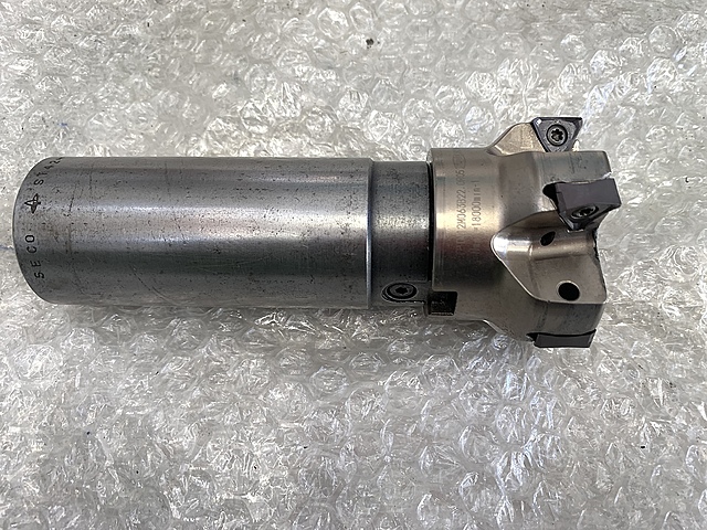 C183020 フェイスミル タンガロイ TPTN12M063B22.0R05_0