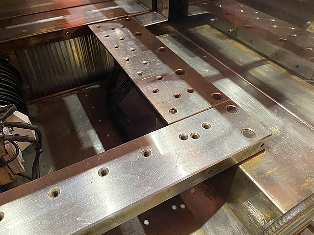 P009055 ＮＣワイヤーカット アマダ AD0_4