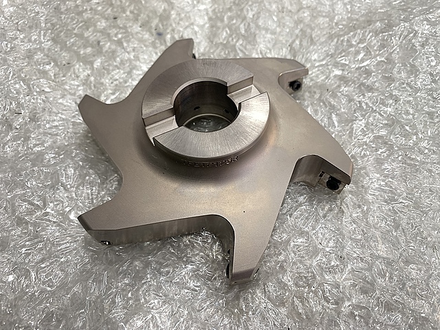 C183153 フェイスミル サンドビック TFE12125R_1