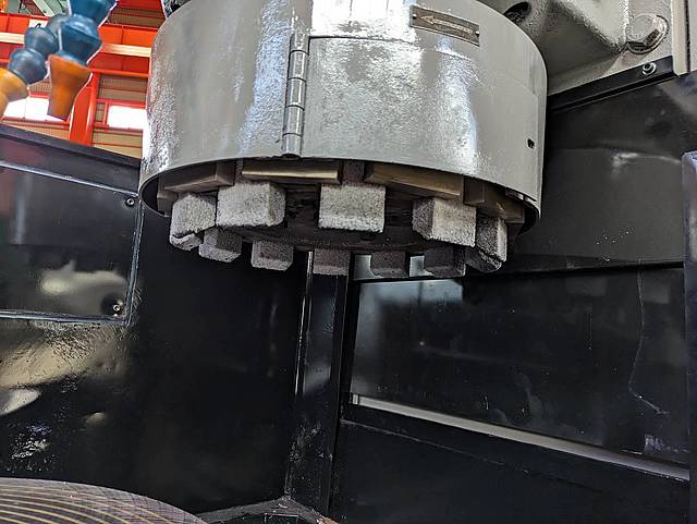 P008918 ロータリー研削盤 市川製作所 ICB-240_4